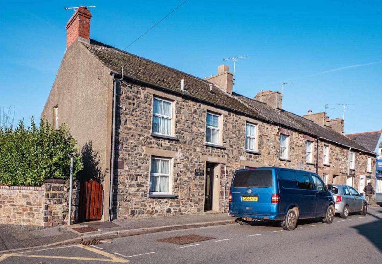 Cosy Welsh Cottage In St Davids Centre With Garden 외부 사진
